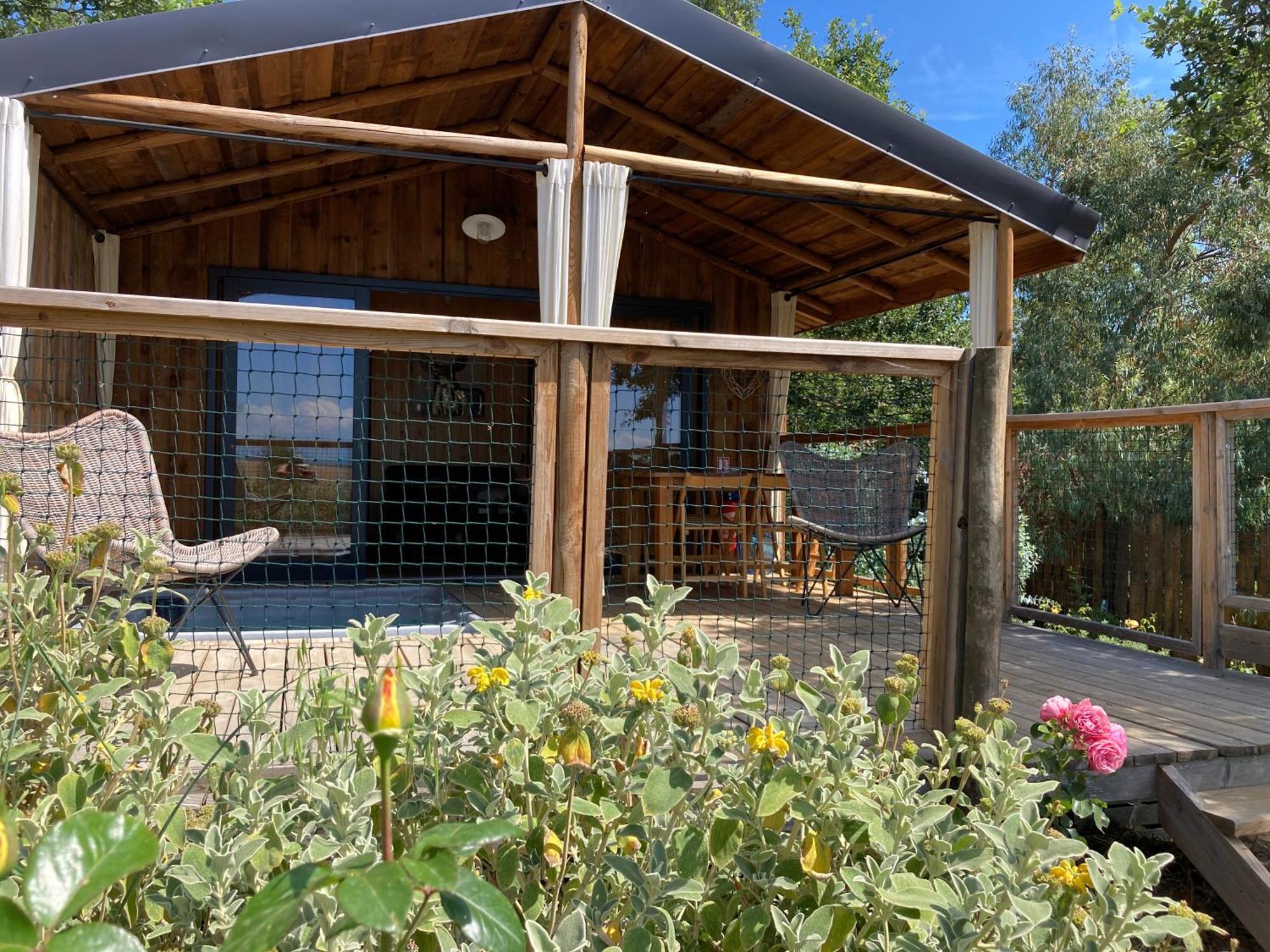 Cabanes Tresors De Campagne,Spas Privatifs Villarzel-du-Razes Exterior photo